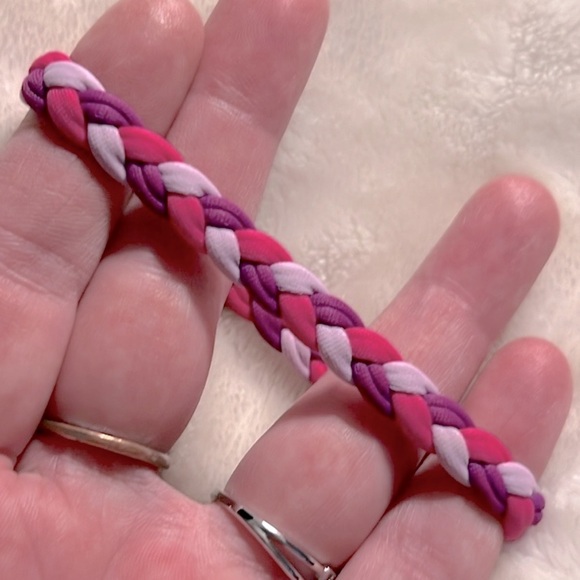 NWOT 🐘 IVORY ELLA 6” - 9” PINK & PURPLE BRAIDED ELEPHANT STRETCH BRACELET OS - Picture 4 of 4